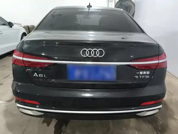Audi A6L 2023