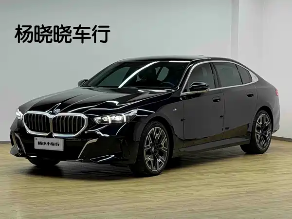 BMW 5 Series 2024