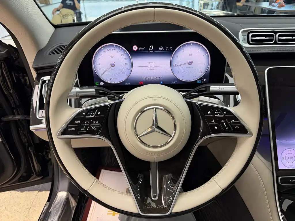 Mercedes-Benz Maybach S-Class 2023 — фото 16