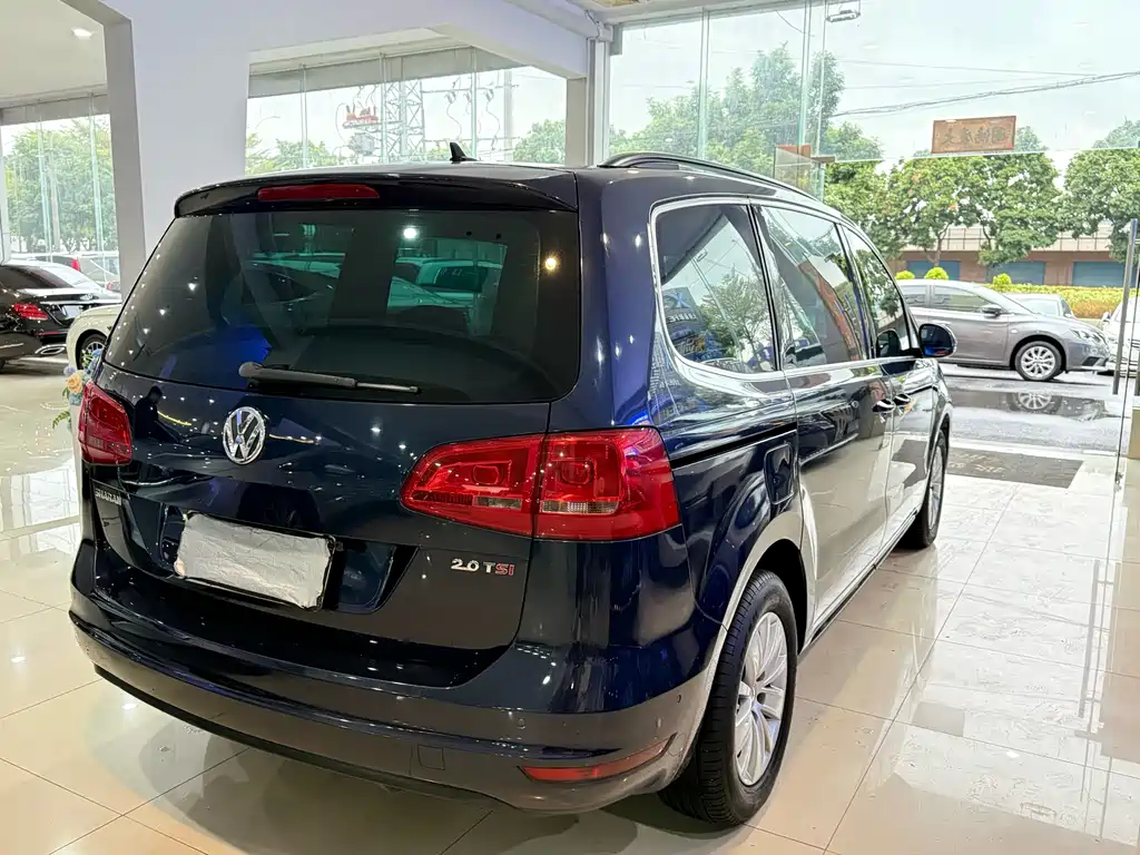 Volkswagen Sharan 2015 — фото 14