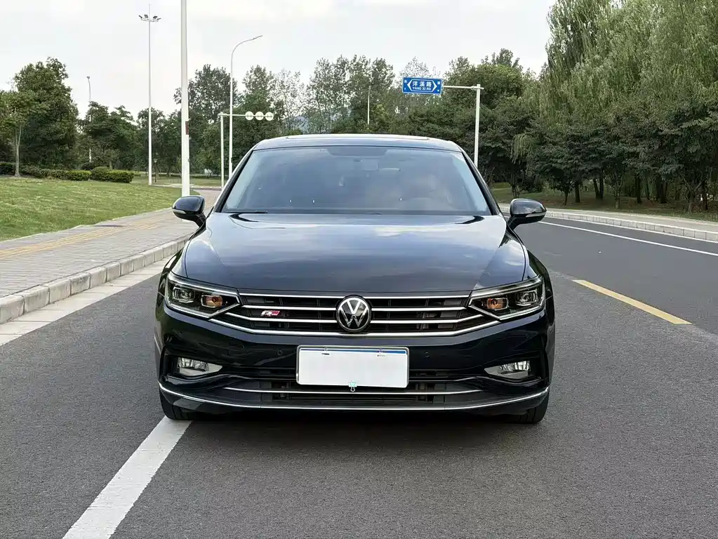 Volkswagen Magotan 2021
