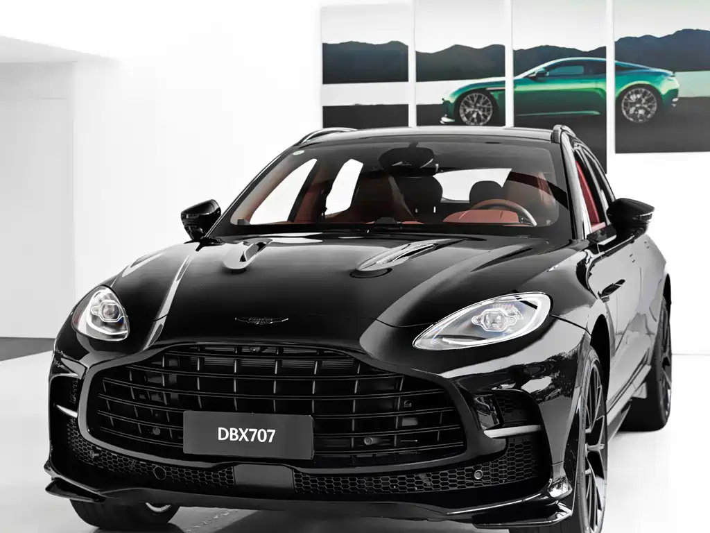 Aston Martin DBX 2025 — фото 6