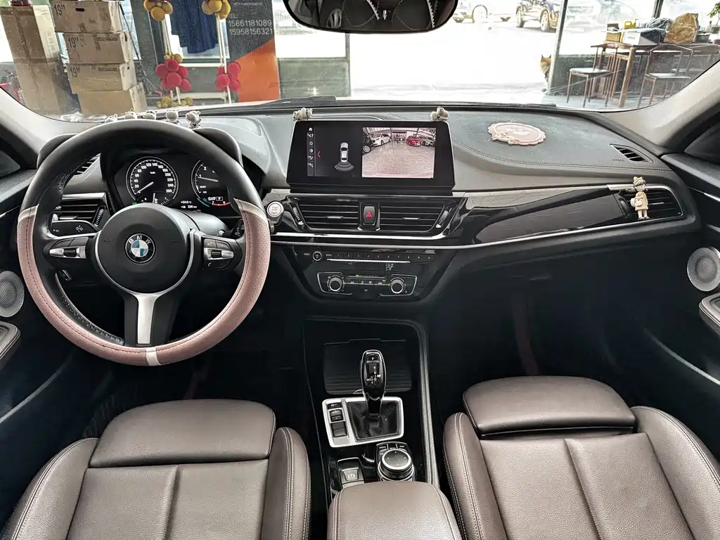 BMW 1 Series 2021 — фото 12