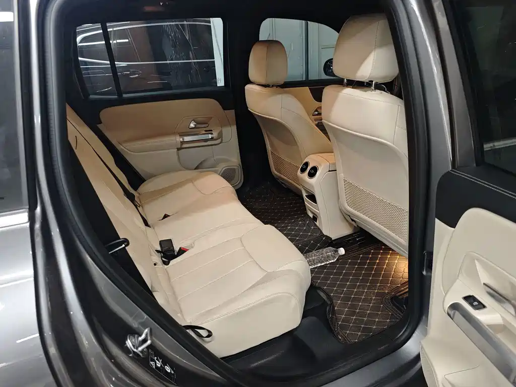 Mercedes-Benz EQB 2023 — фото 14