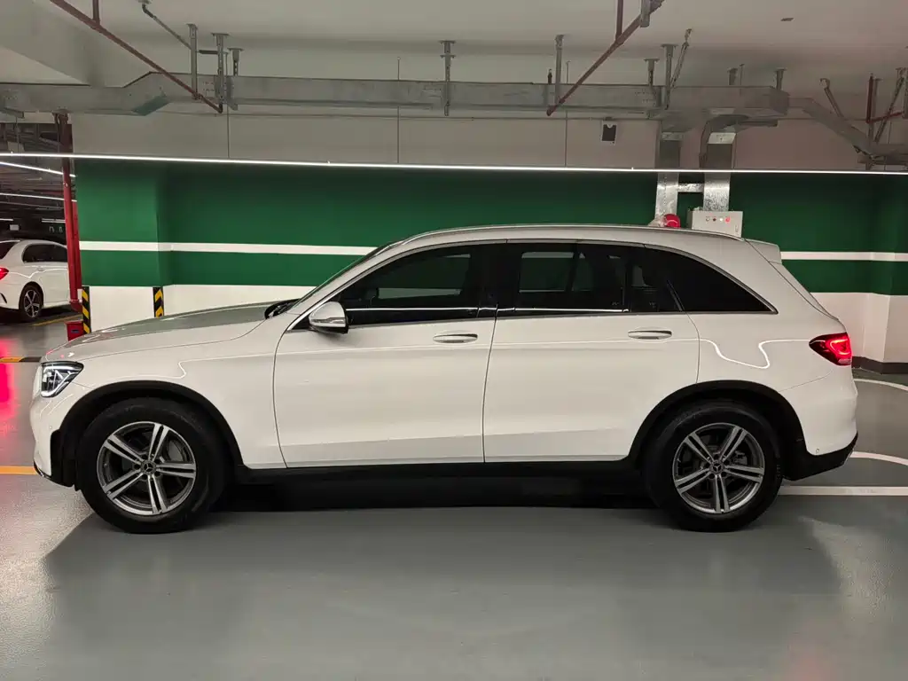 Mercedes-Benz GLC 2020 — фото 15