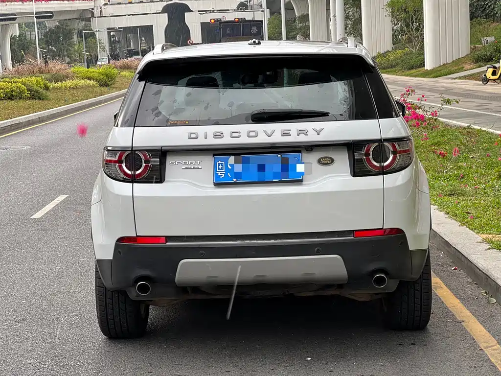 Land Rover Discovery Sport 2017 — фото 5