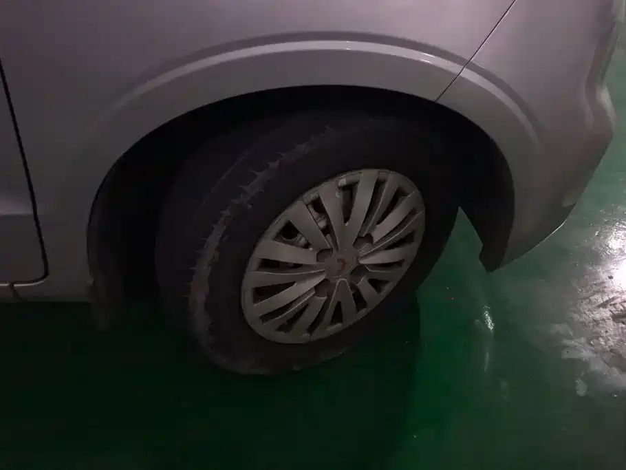 Wuling Hongguang V 2023