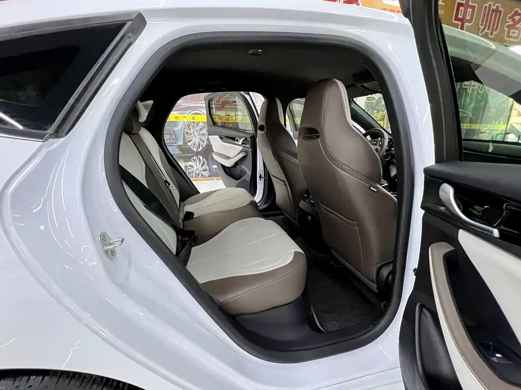BYD Qin PLUS 2024 — фото 14