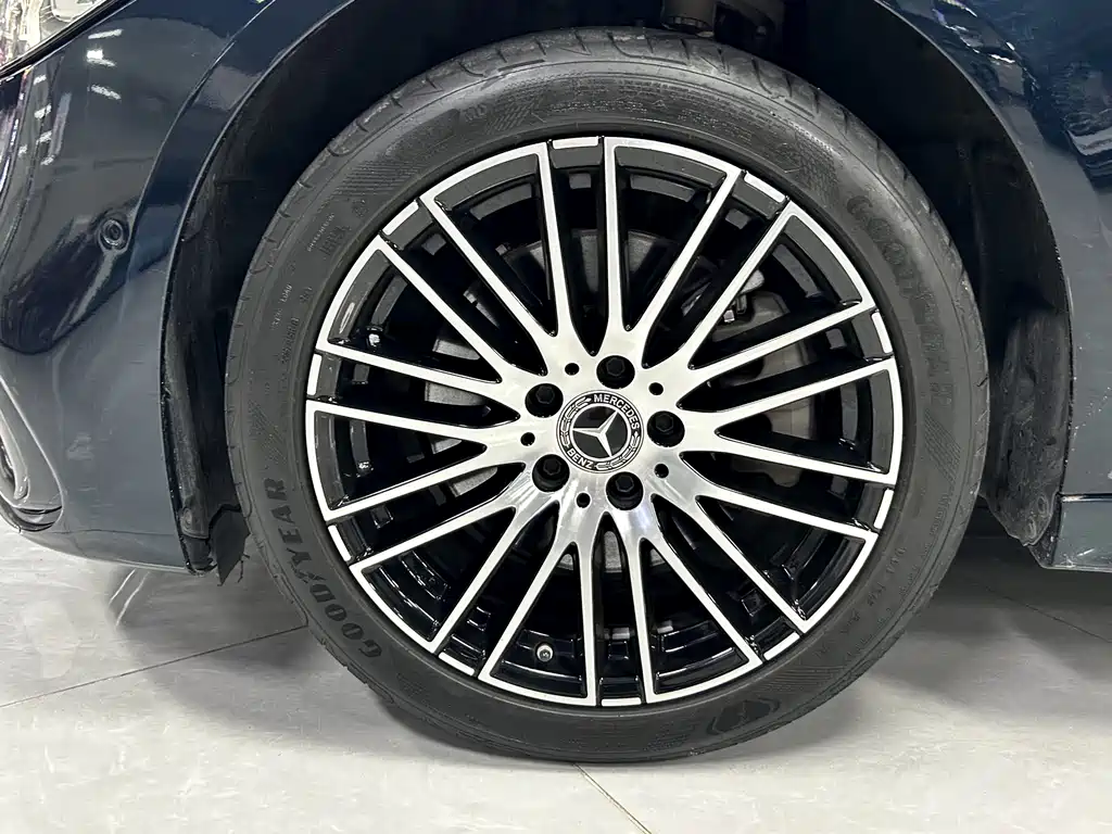 Mercedes-Benz C-Class 2022 — фото 14