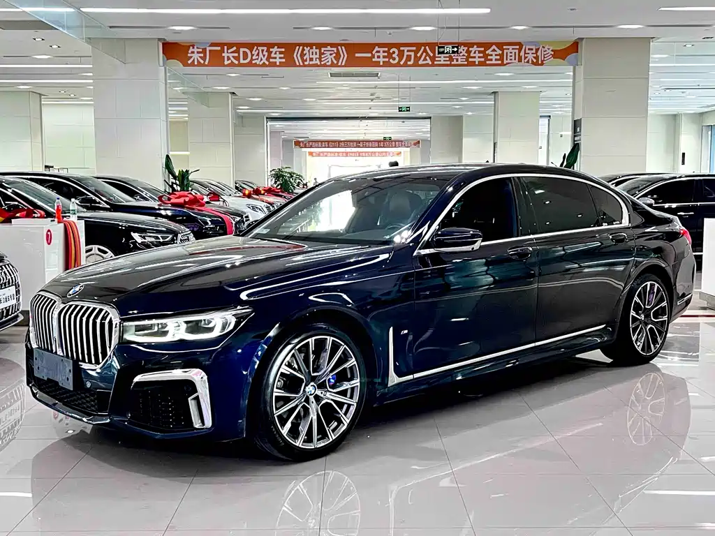 BMW 7 Series 2021 — фото 1
