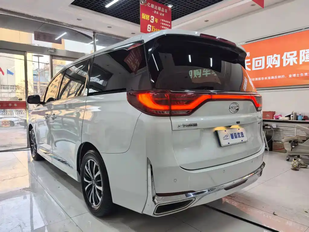GAC Trumpchi M8 2022 — фото 14