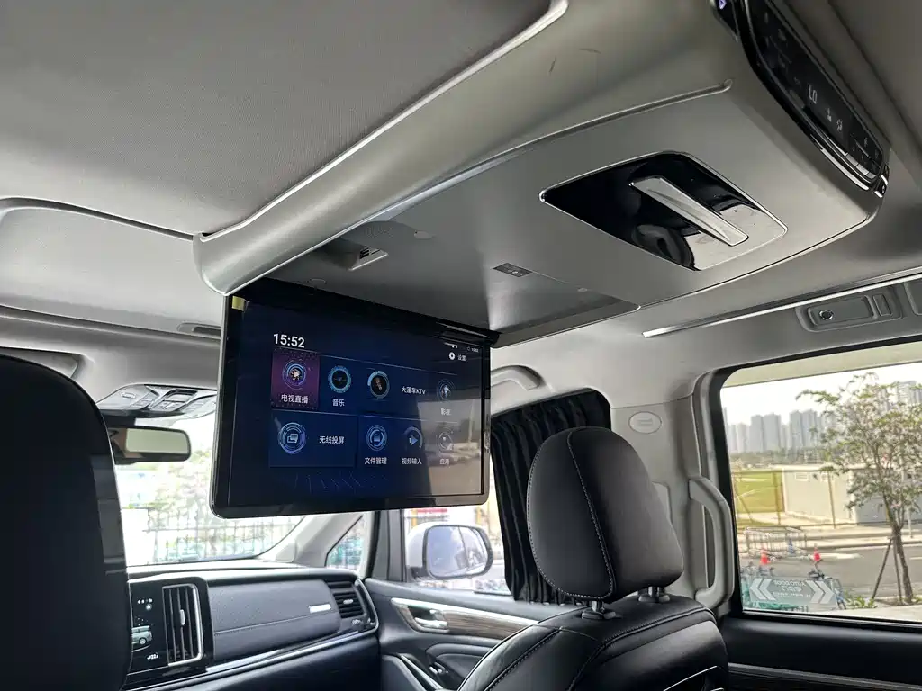 GAC Motor Trumpchi M8 2021 — фото 25