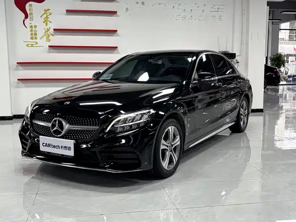 Mercedes-Benz C-Class 2020