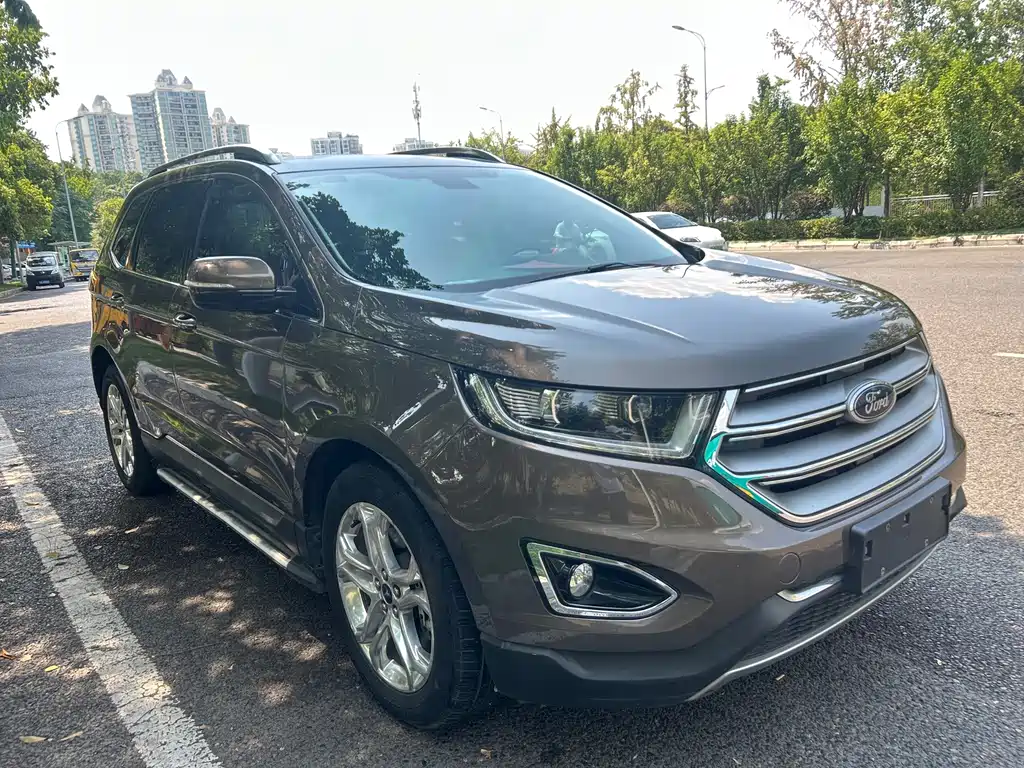 Ford Edge 2016 — фото 4
