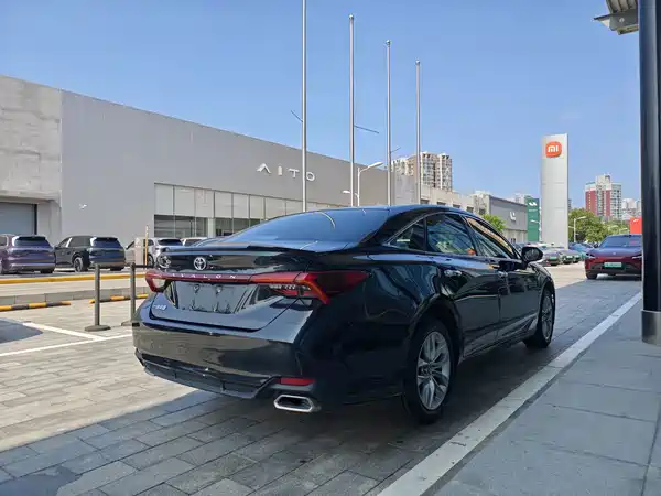 Toyota Avalon 2021