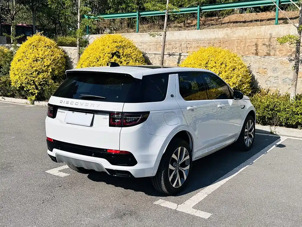 Land Rover Discovery Sport 2025 — фото 24