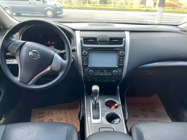 Nissan Teana 2013