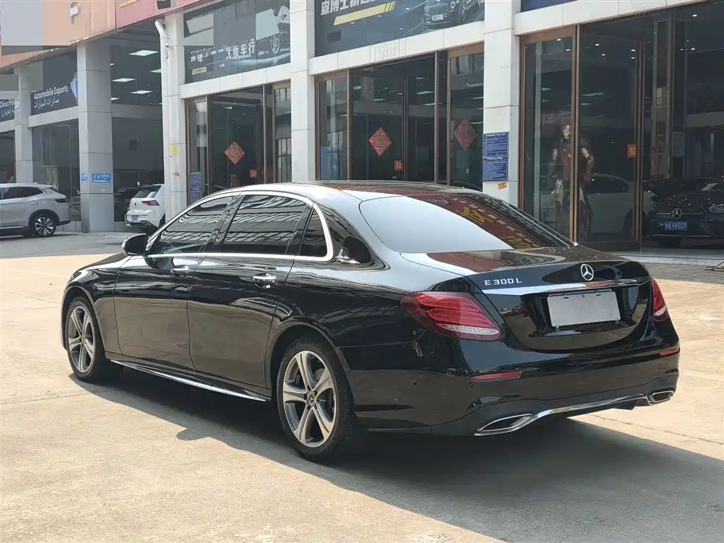 Mercedes-Benz E-Class 2020