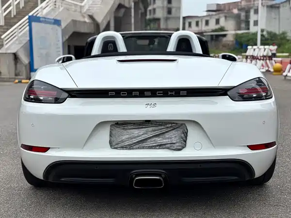Porsche 718 2018