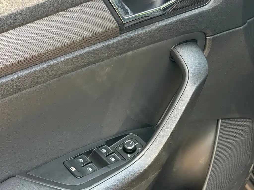 Skoda Kodiaq 2020 — фото 13