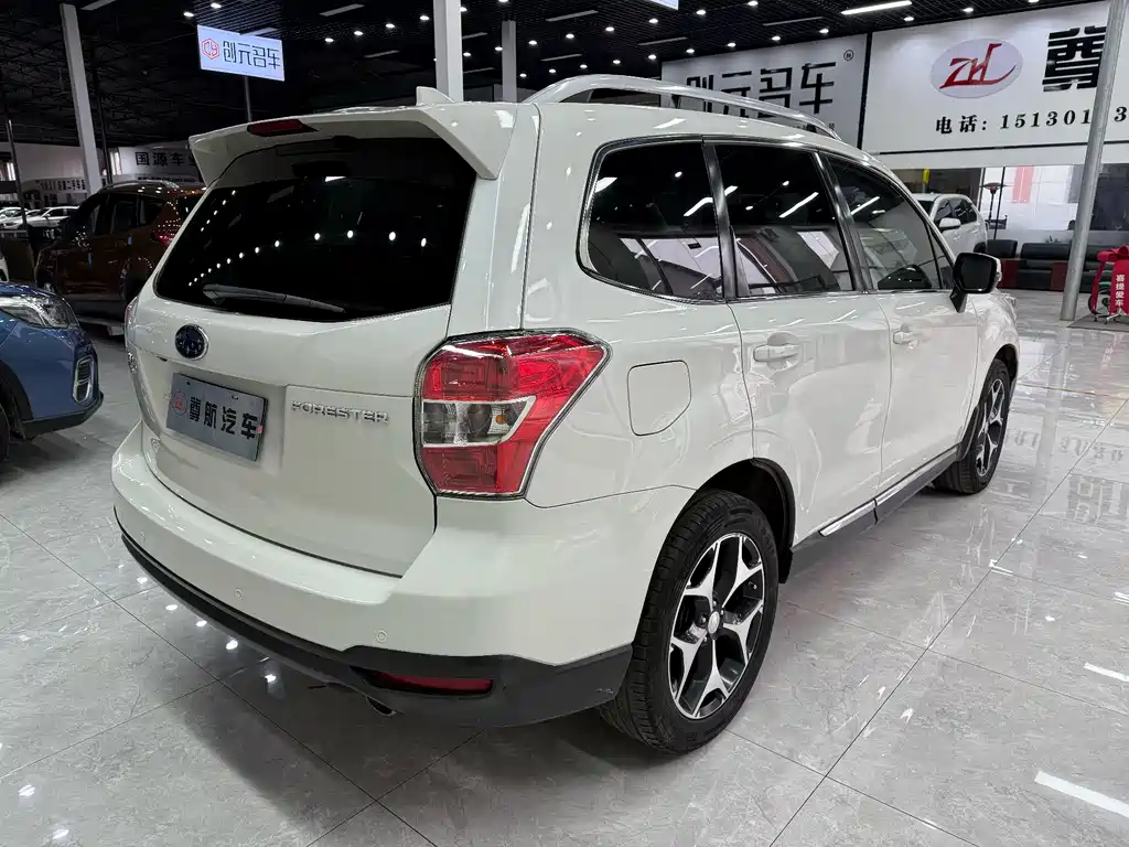 Subaru Forester 2016 — фото 8