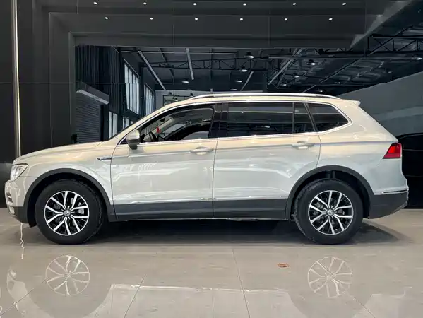 Volkswagen Tiguan L 2018