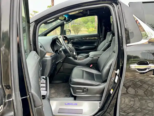 Toyota Alphard 2018