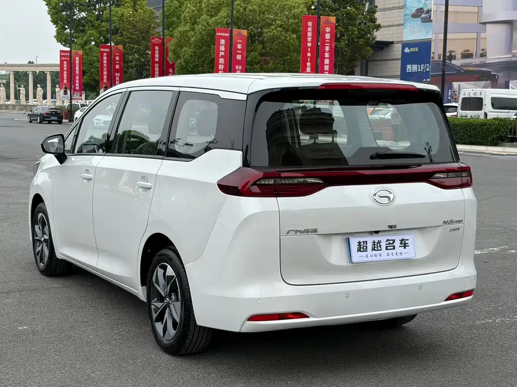 GAC Motor Trumpchi M6 2024 — фото 16