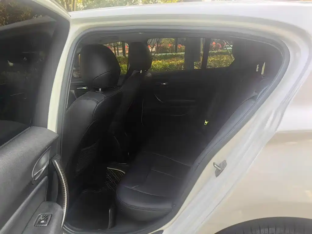 BMW 1 Series 2015