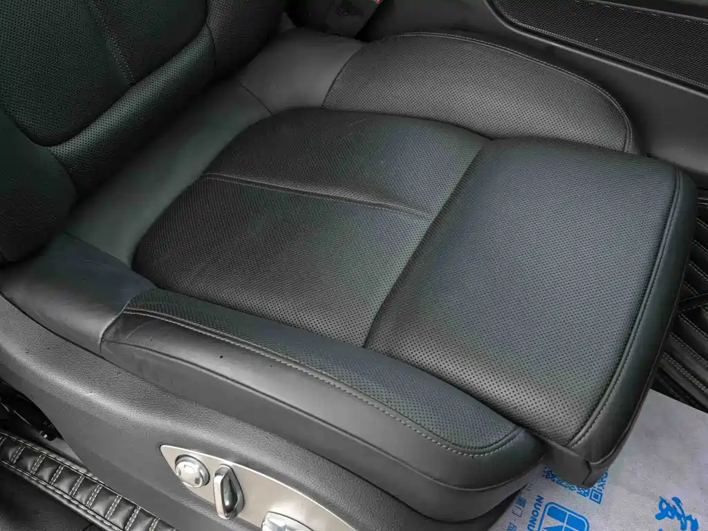 Porsche Macan 2014 — фото 16