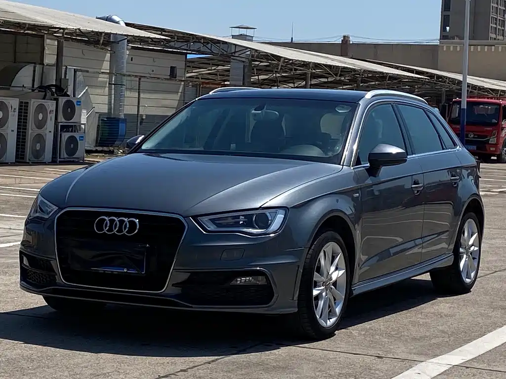 Audi A3 2015 — фото 1
