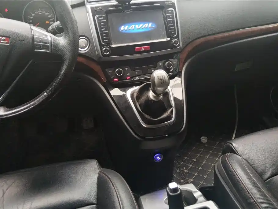 Haval H6 2015 — фото 16
