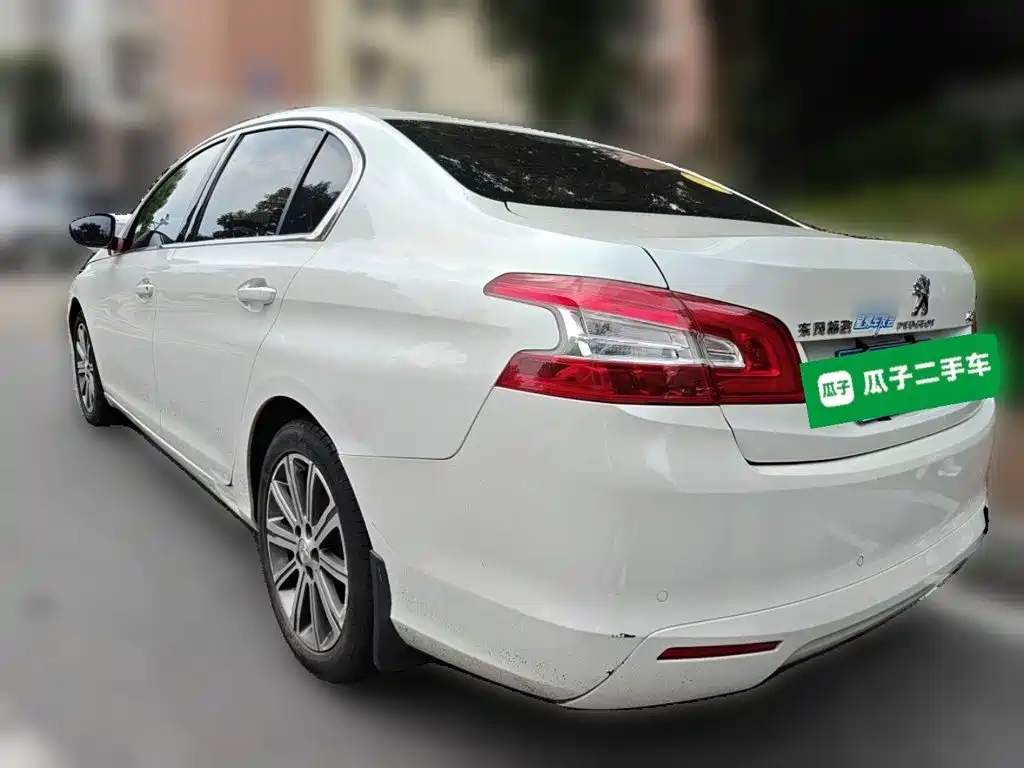 Peugeot 408 2015 — фото 4