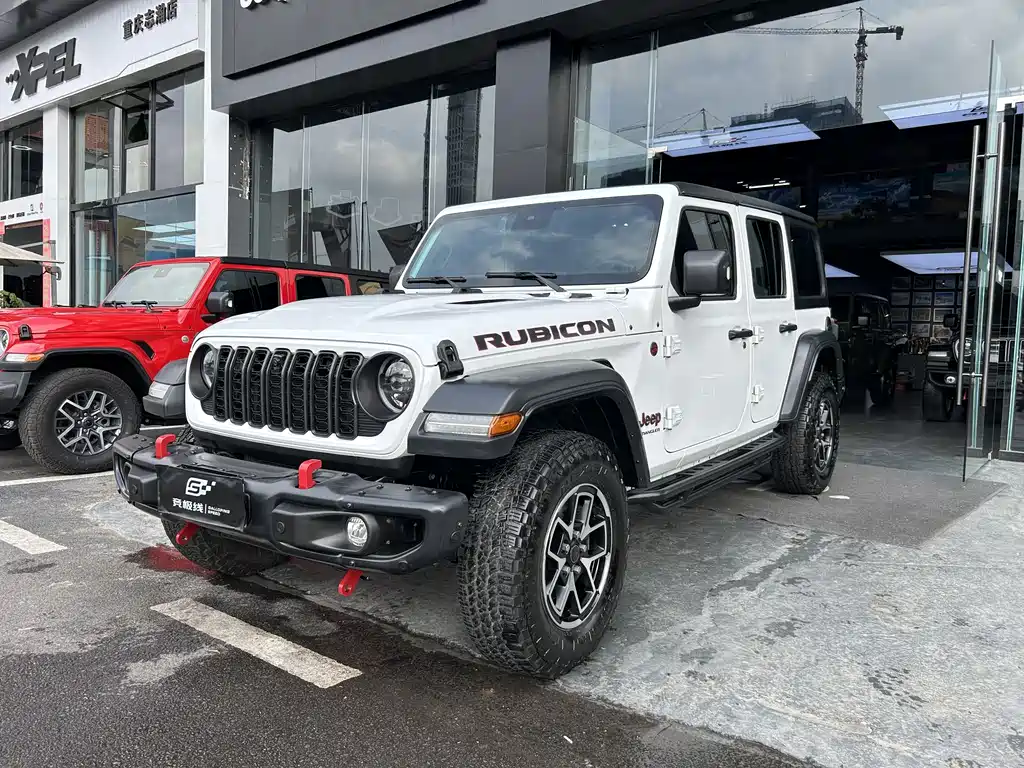 Jeep Wrangler 2023 — фото 1