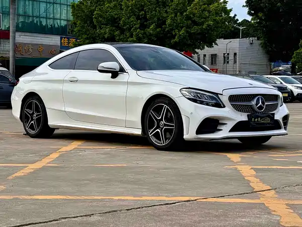 Mercedes-Benz C-Class 2021