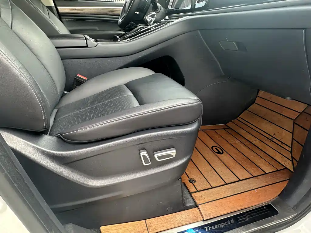 GAC Motor Trumpchi M8 2021 — фото 14
