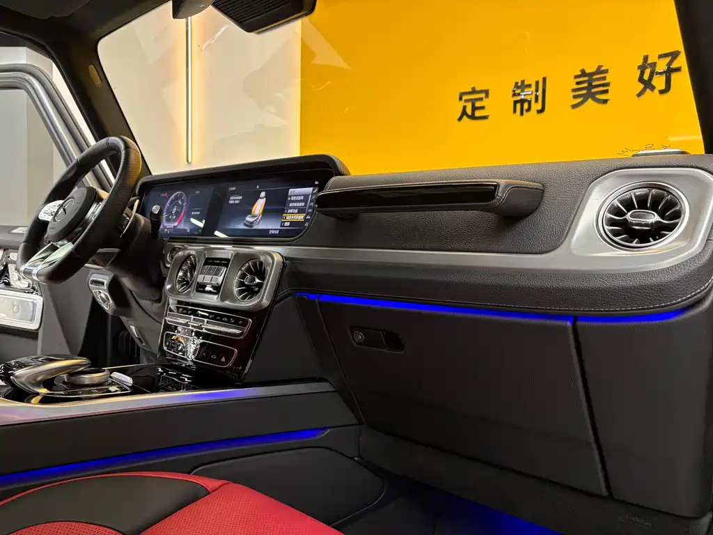 Mercedes-Benz G-Class AMG 2021 — фото 16