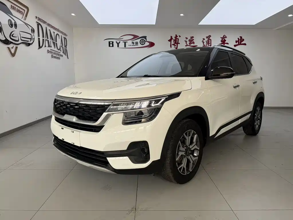 Kia KX3 2022 — фото 1
