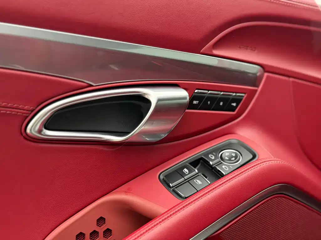 Porsche 718 2021 — фото 10