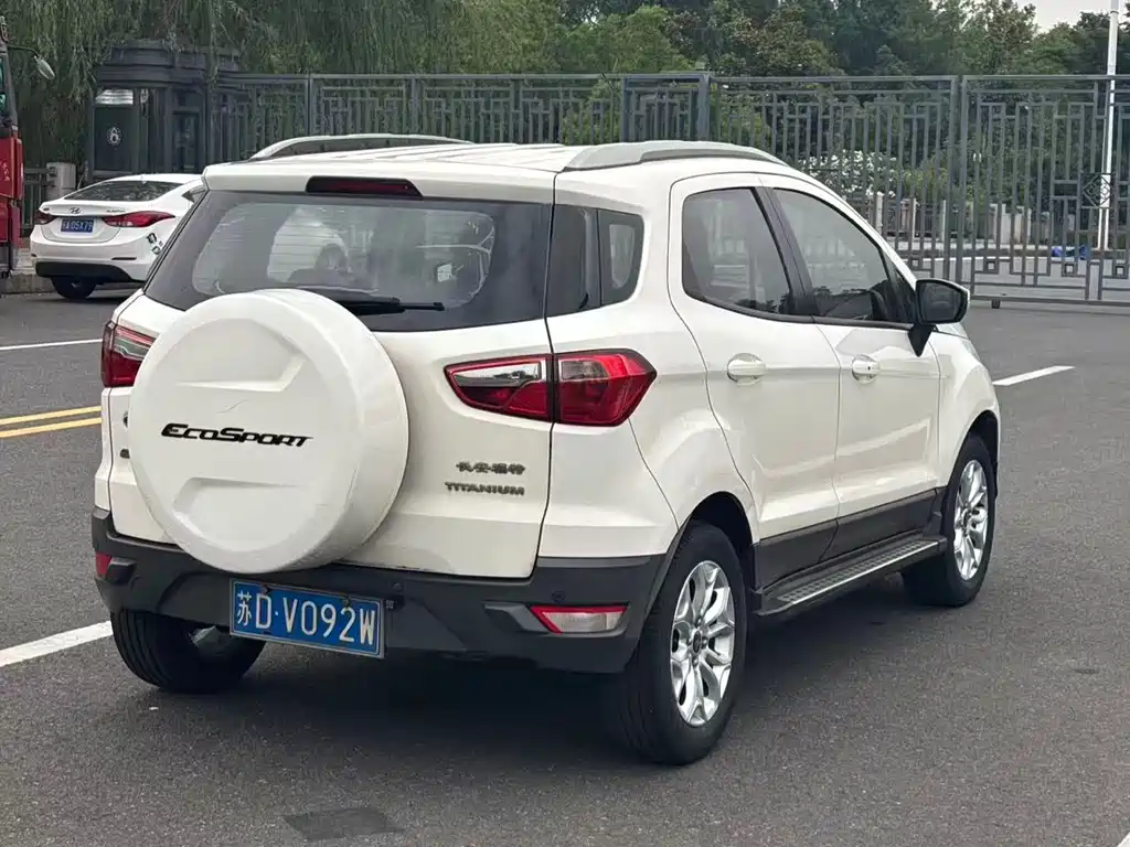 Ford Ecosport 2013 — фото 8