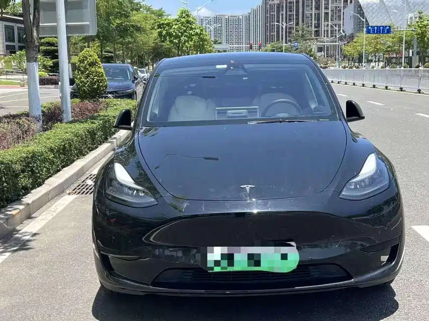 Tesla Model Y 2022 — фото 4