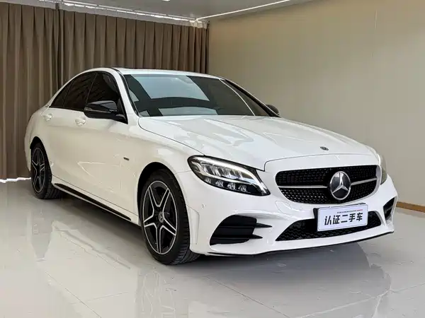 Mercedes-Benz C-Class 2021