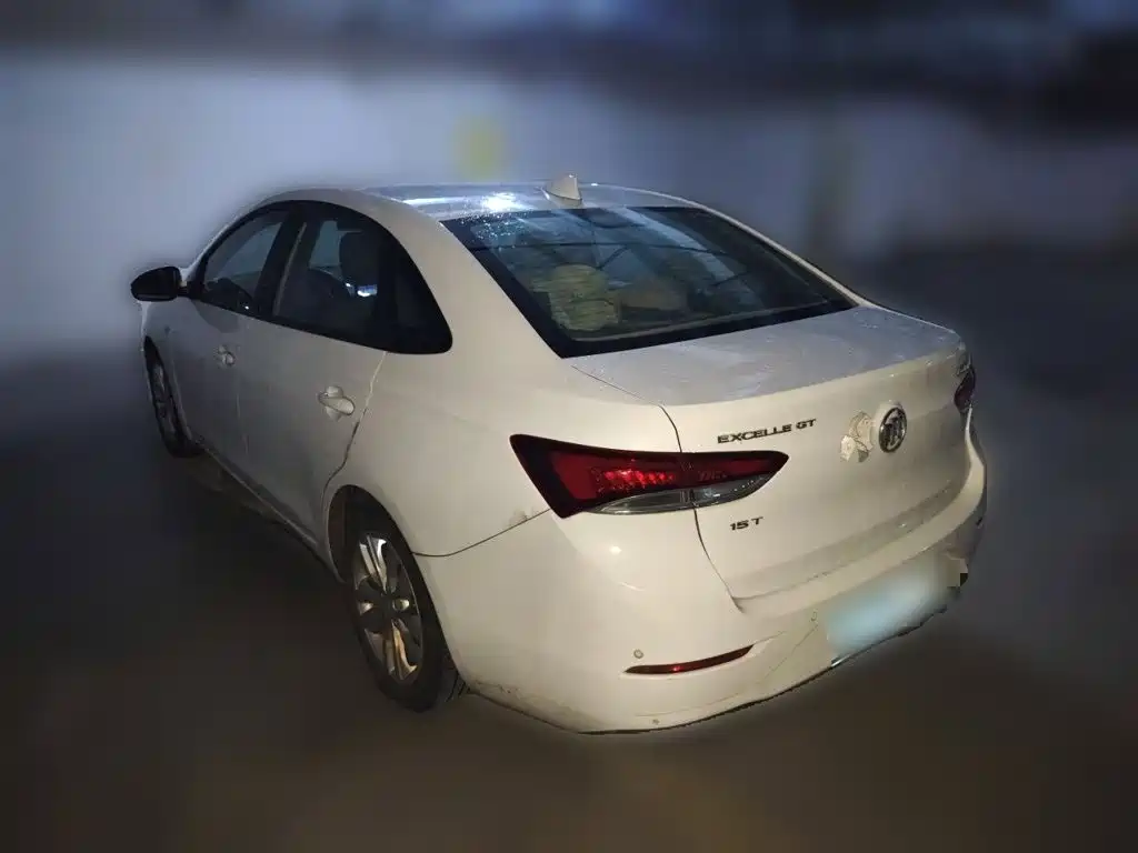 Buick Excelle GT 2018 — фото 25