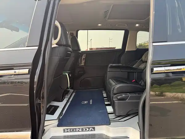 Honda Elysion 2021