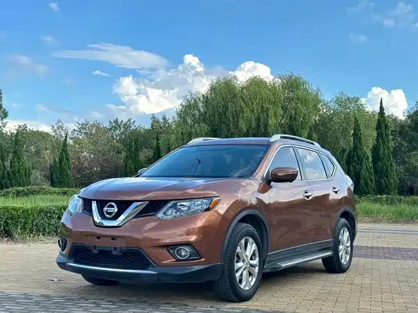 Nissan X-Trail 2015