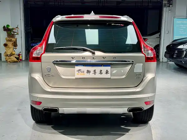 Volvo XC60 2015