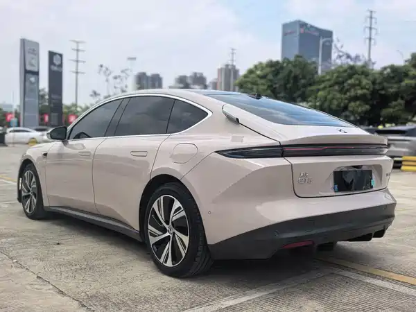 NIO ET5 2023