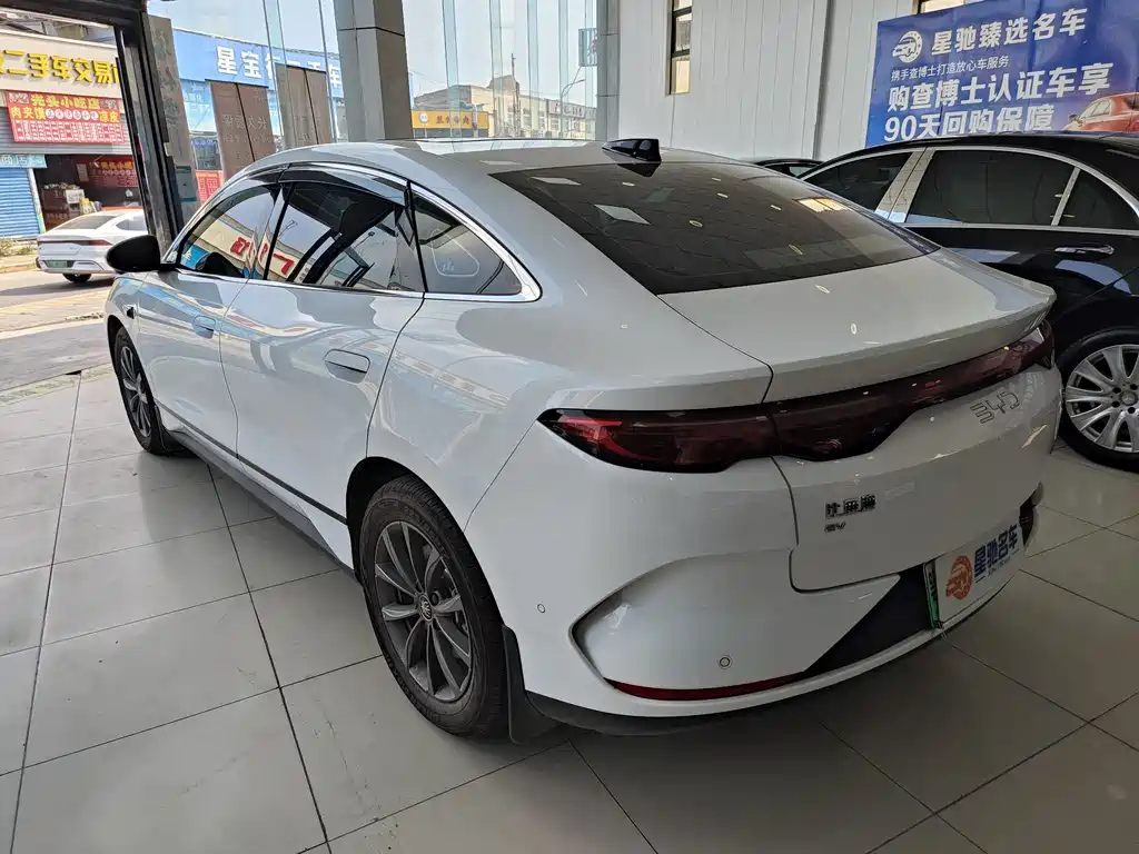 BYD Qin L 2025 — фото 15