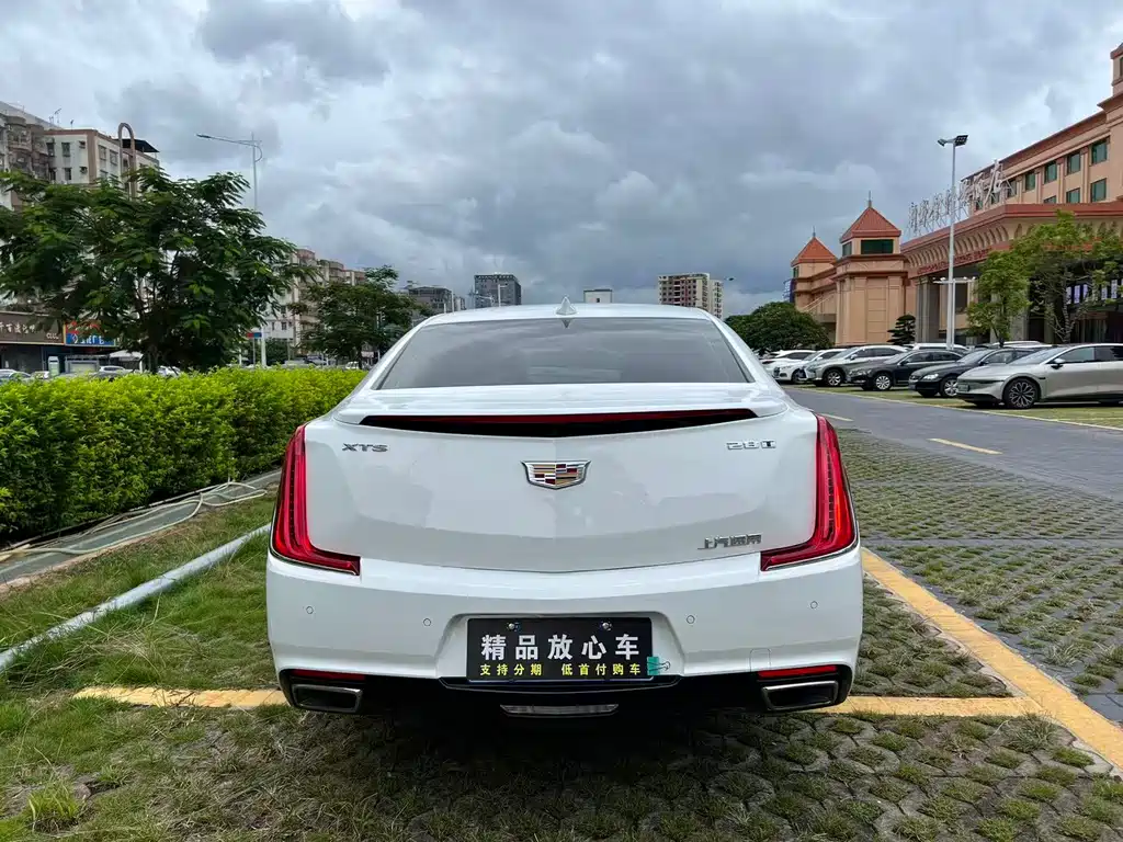 Cadillac XTS 2019 — фото 5