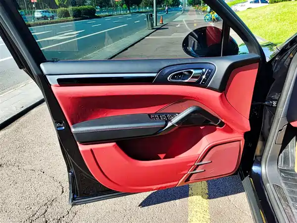 Porsche Cayenne 2017